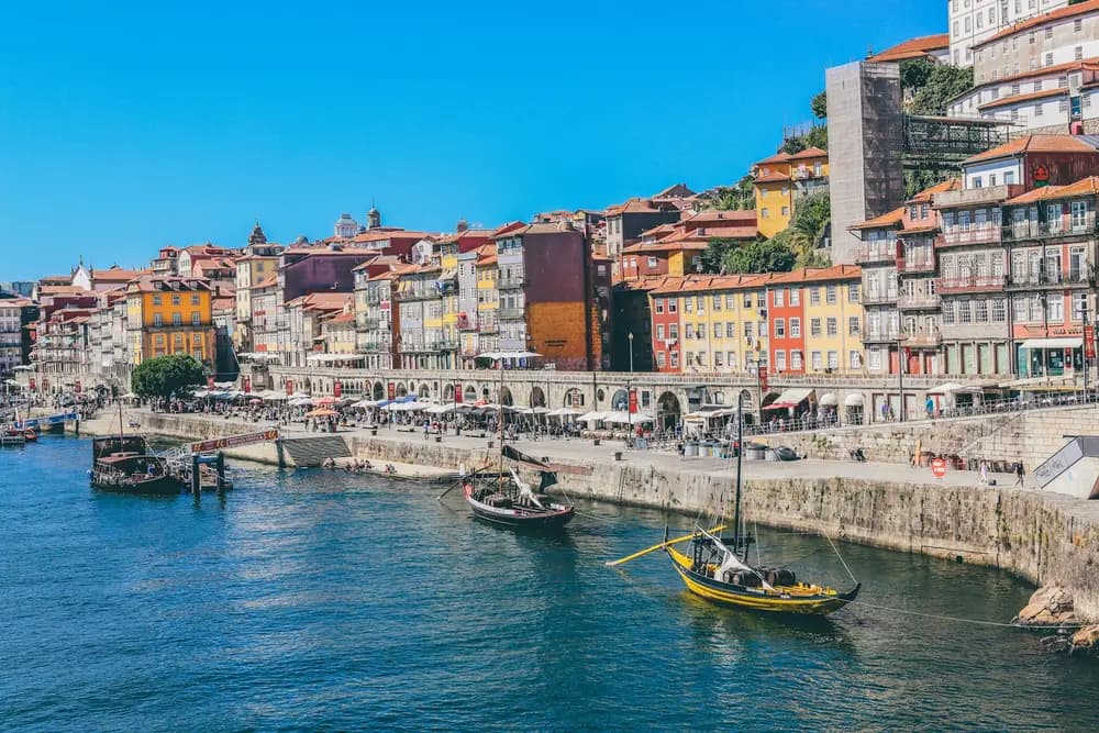 Portekiz basın bülteni dağıtımı — Lizbon ve 30+ yerel haber sitesi medya ağı